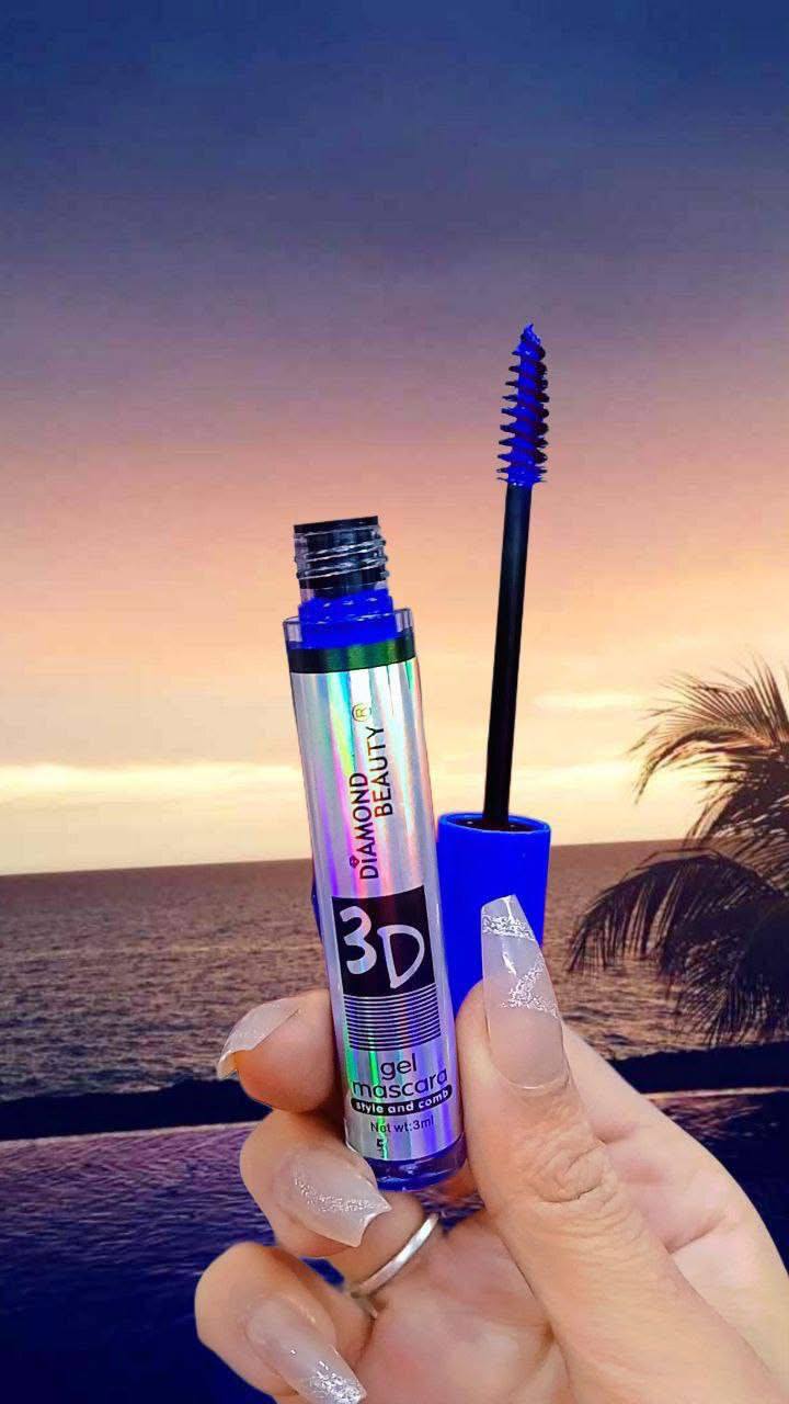 مسكره زرقاء من ديا موند بيوتي 💙💙